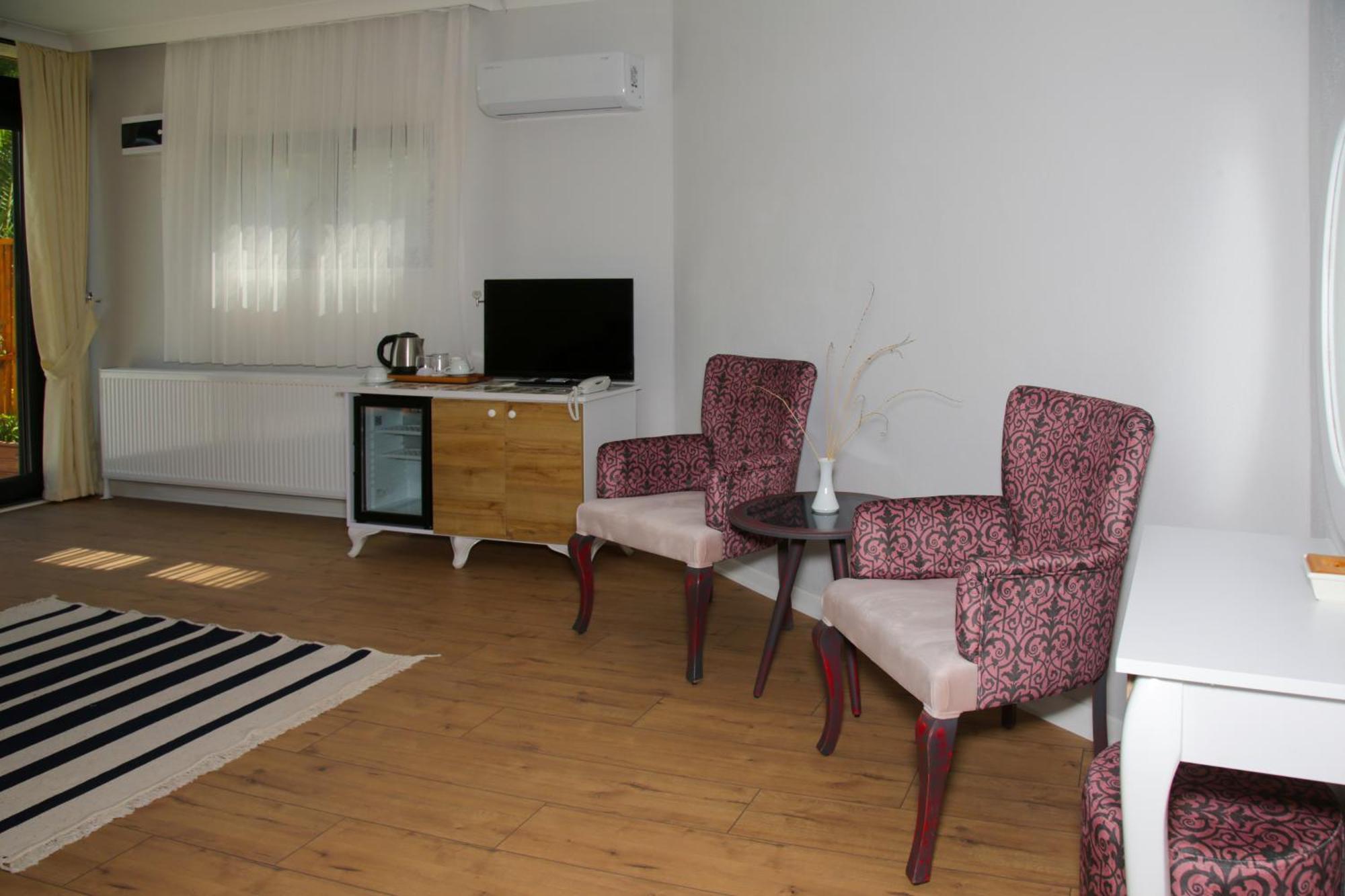Dusler Vadisi Kazdaglari Hotel Edremit  Eksteriør billede